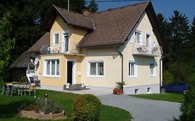 Ferienwohnungen Rasinger